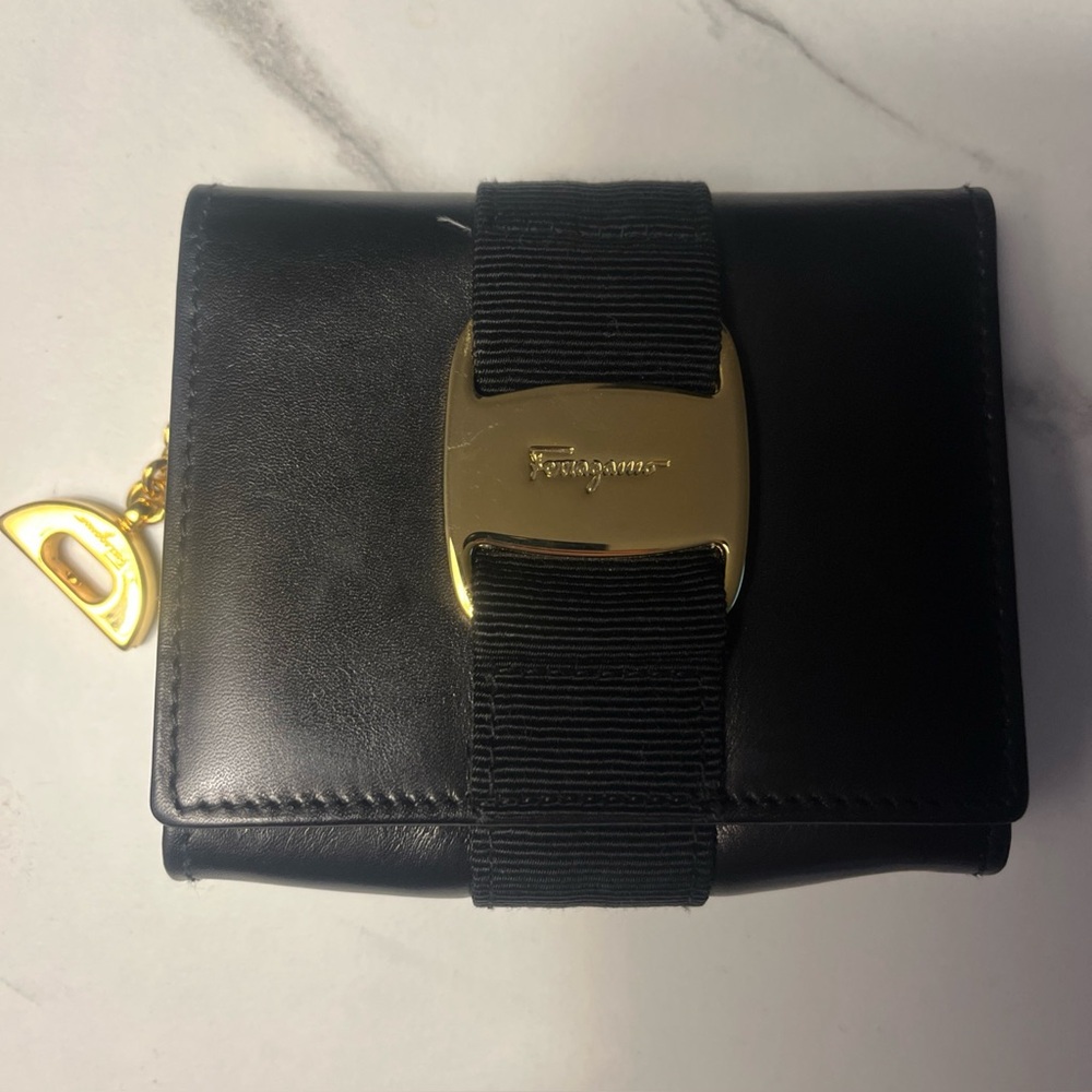 Salvatore Ferragamo Leather Coin Purse (Used)